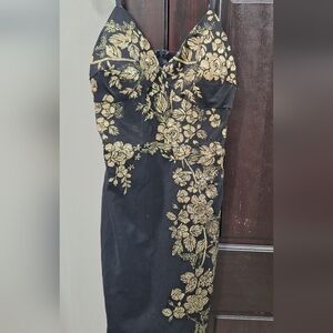 Hoco dress gold/flowers worn once